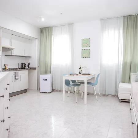 Al01 Estudio 250 M De Playa De Fenals, Costa Brava Appartement *